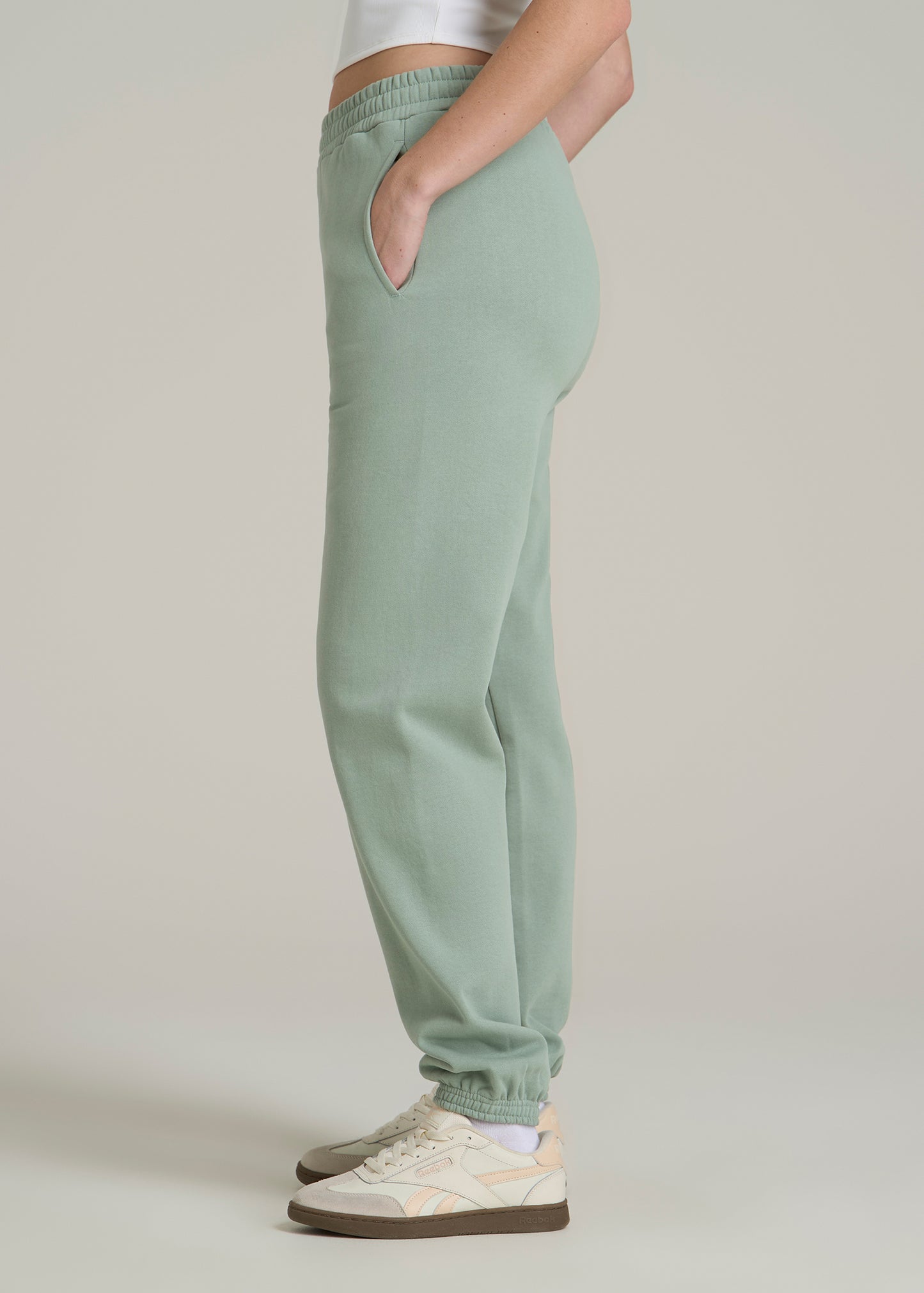 Wearever Fleece Relaxed Women's Tall Sweatpants in Seagrass