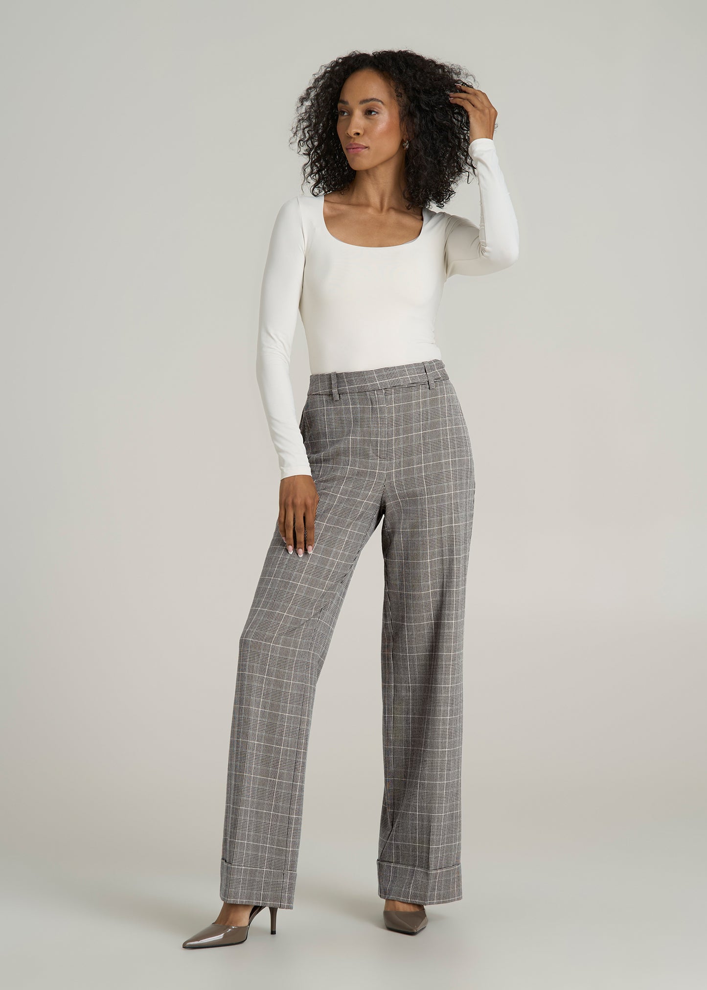 Wide-Leg Cuffed Pants for Tall Women in Navy Houndstooth with Teal