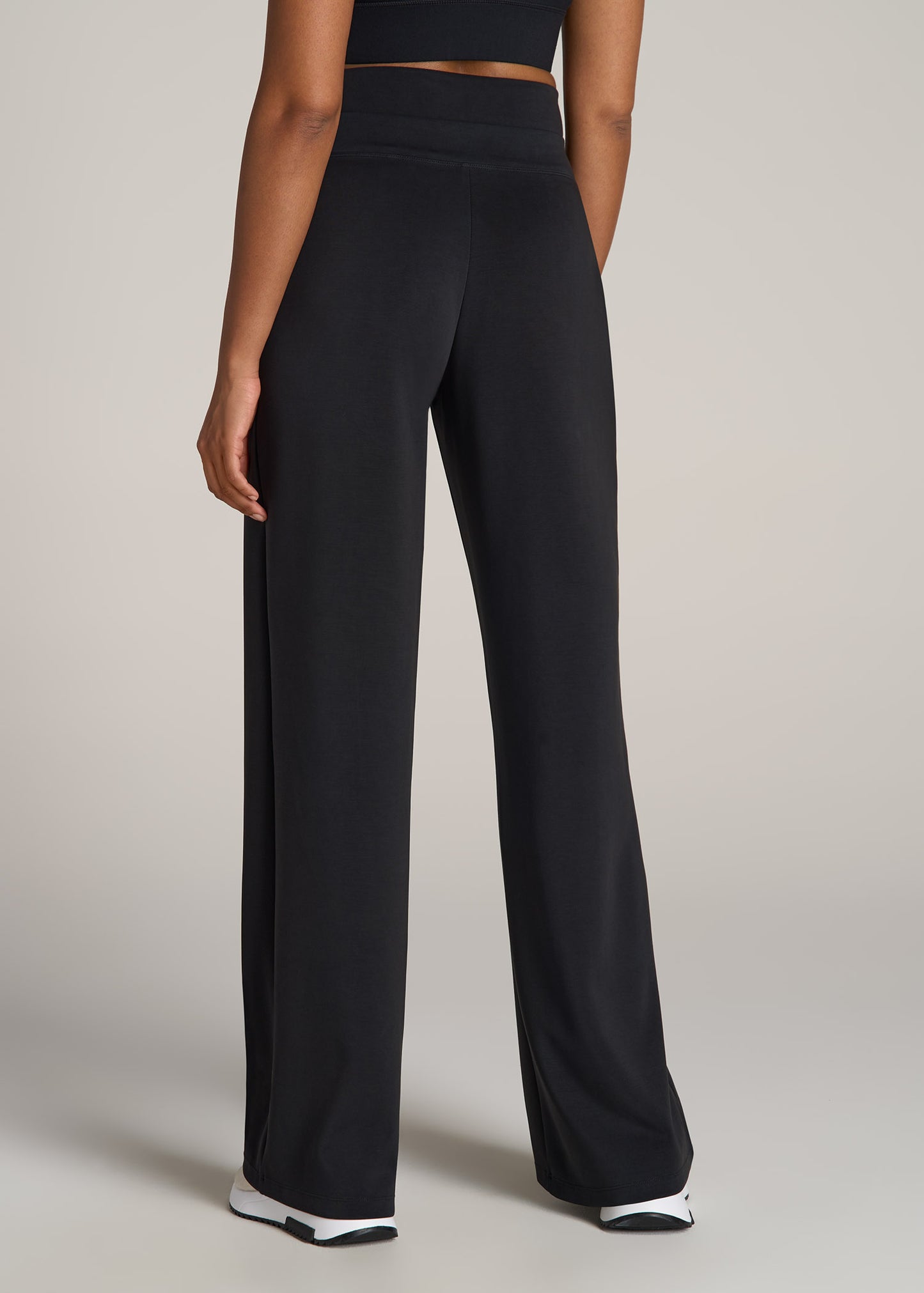 American-Tall-Women-Wide-Leg-Ultra-High-Rise-Pant-Black-back