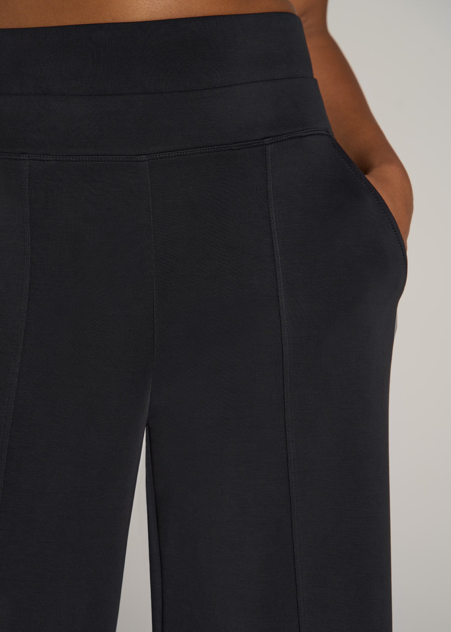 American-Tall-Women-Wide-Leg-Ultra-High-Rise-Pant-Black-detail