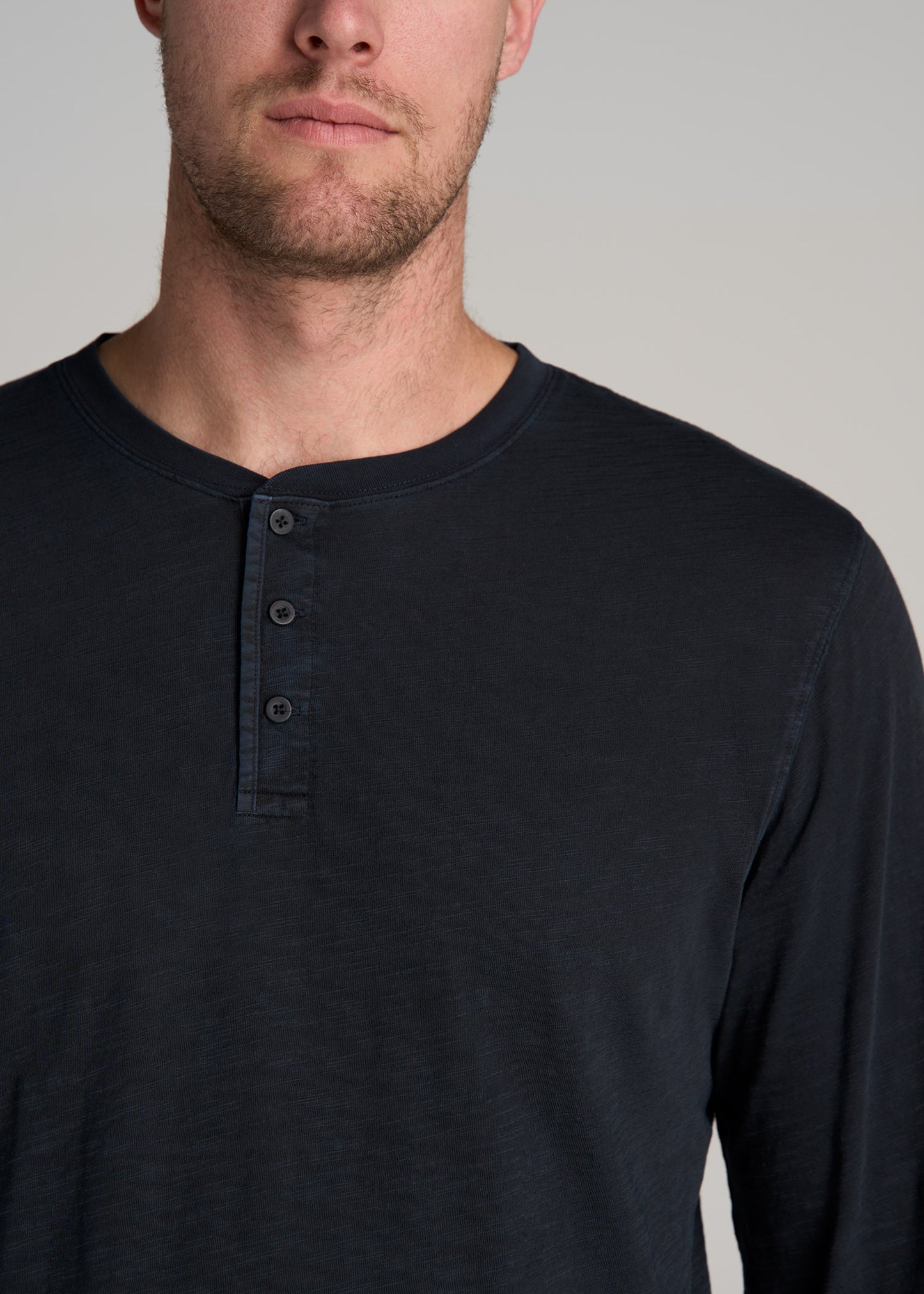 LJ-Vintage-Washed-Slub-Henley-Vintage-Black-detail