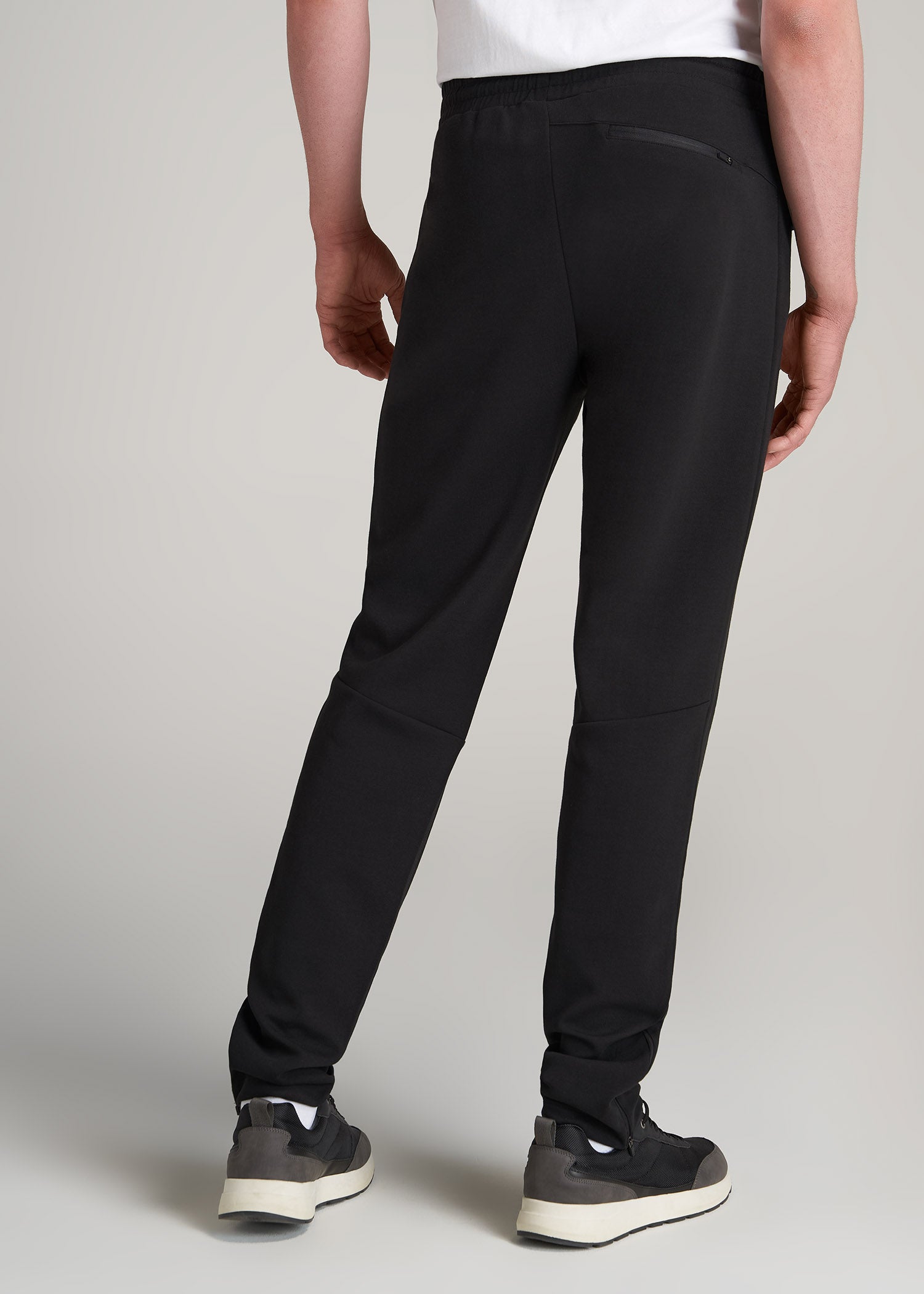    American-Tall-Men-Athleisure-Performance-Pant-Black-back