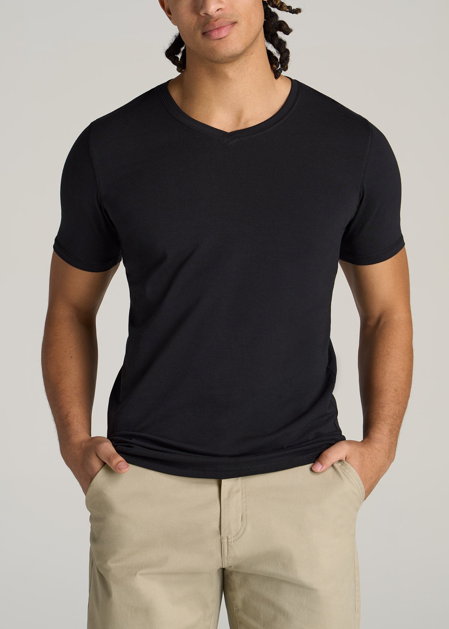        American-Tall-Men-Essential-SLIM-FIT-V-Neck-Tees-Black-front