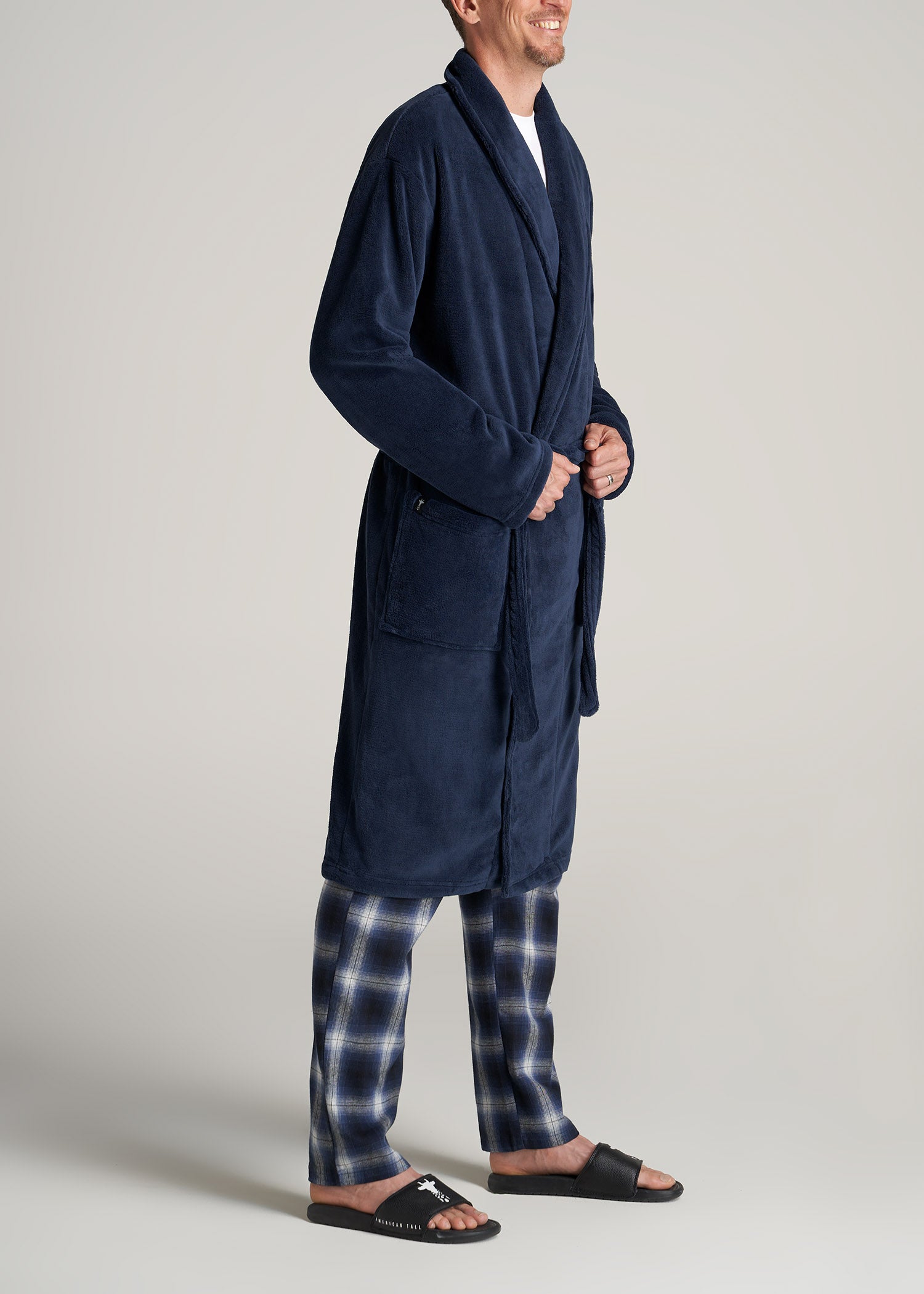    American-Tall-Men-Mens-Robe-Navy-side