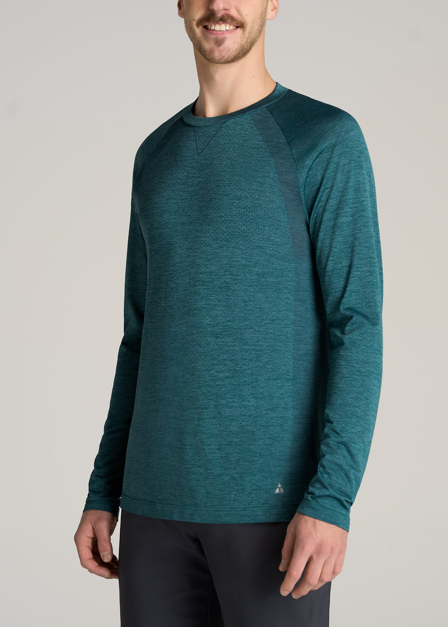     American-Tall-Men-Tech-Long-Sleeve-Raglan-Tee-Teal-Mix-side