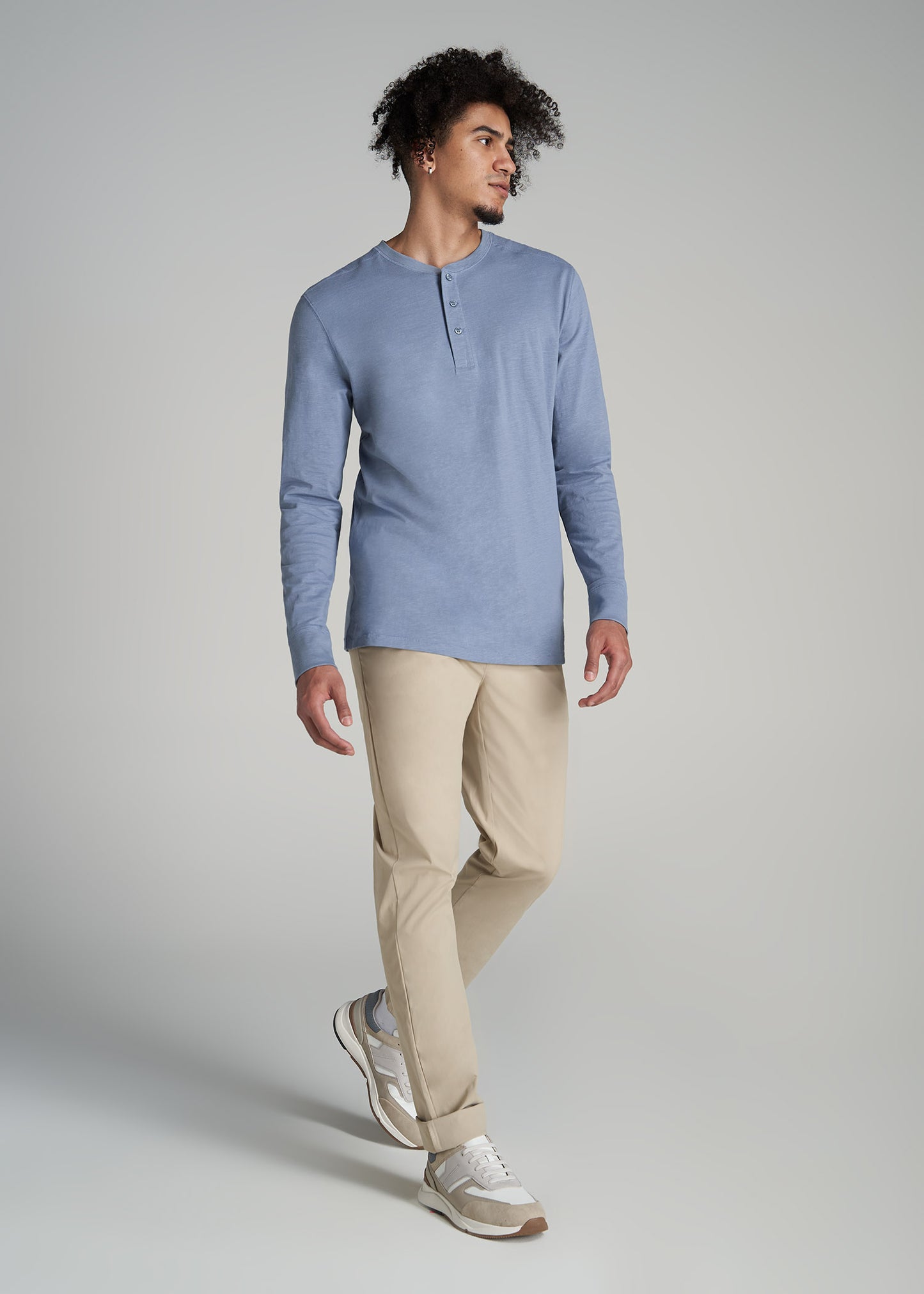       American-Tall-Men-Three-Button-Long-Sleeve-Slub-Henley-Chambray-full