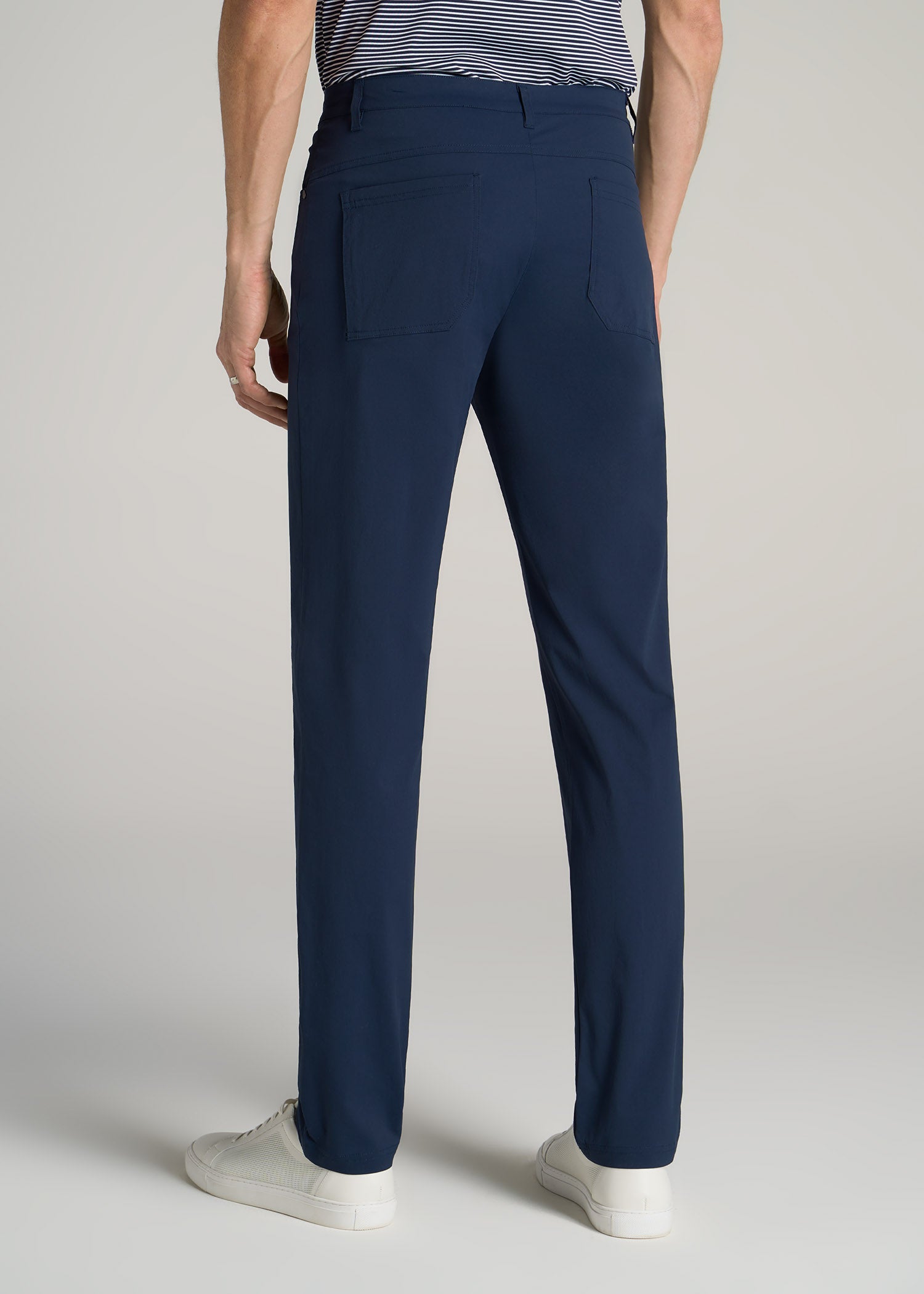    American-Tall-Men-Traveler-Pants-Marine-Navy-back