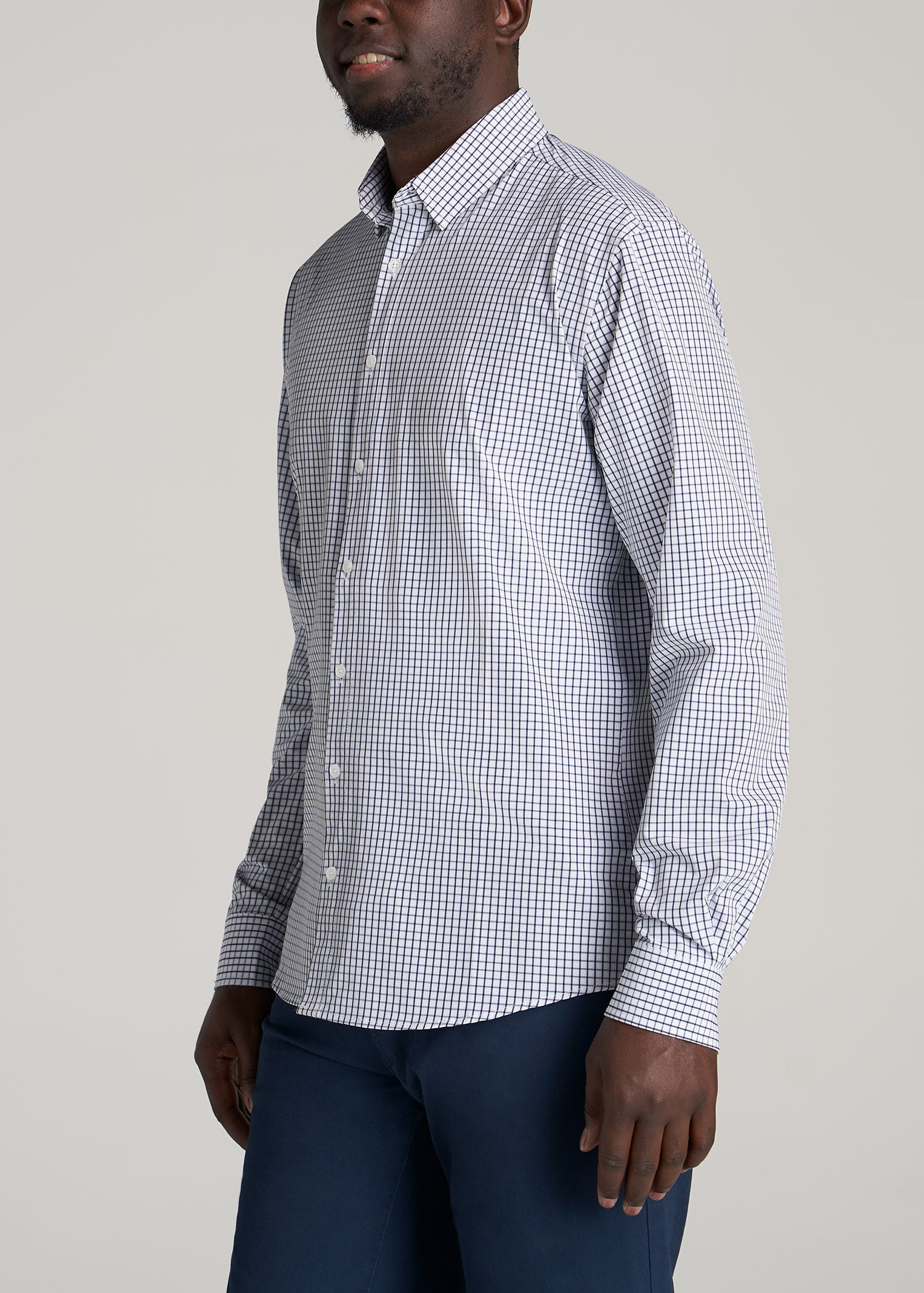     American-Tall-Men-Traveler-Stretch-Dress-Shirt-Navy-Grid-side