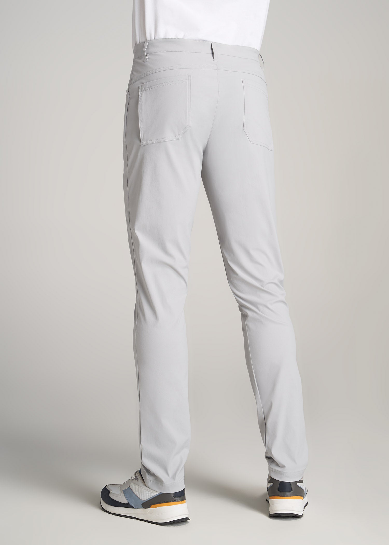    American-Tall-Men-Traveller-Pant-LightGrey-back