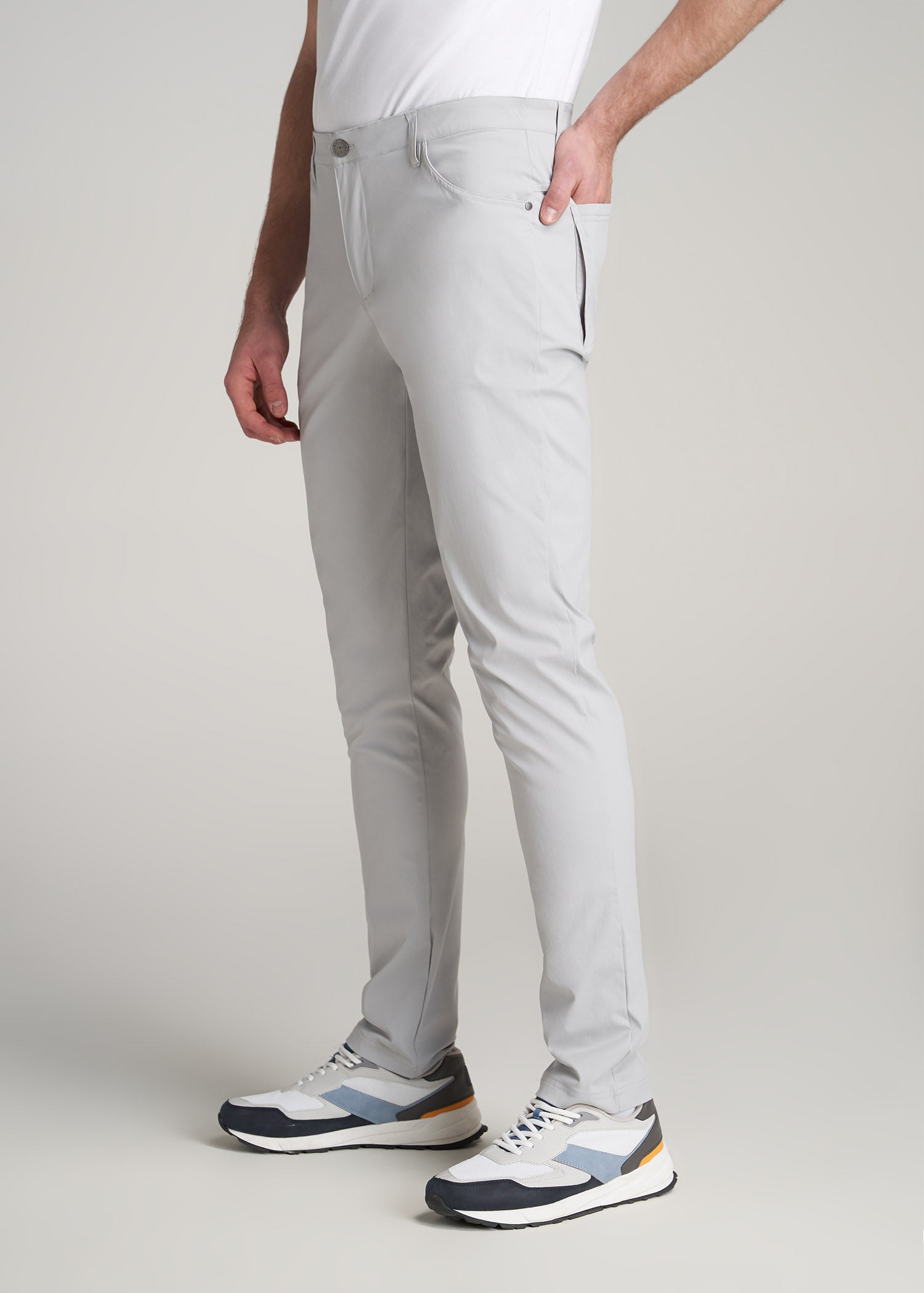    American-Tall-Men-Traveller-Pant-LightGrey-side