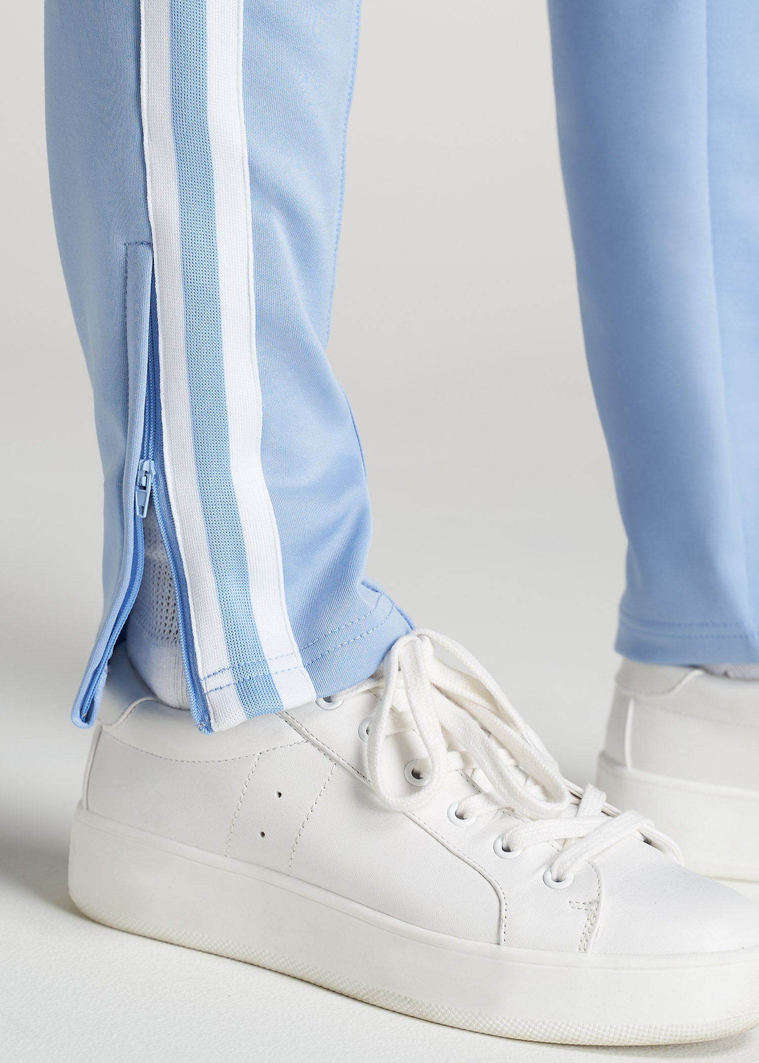 American-Tall-Women-Athletic-StripePant-CloudBlue_White-zipper