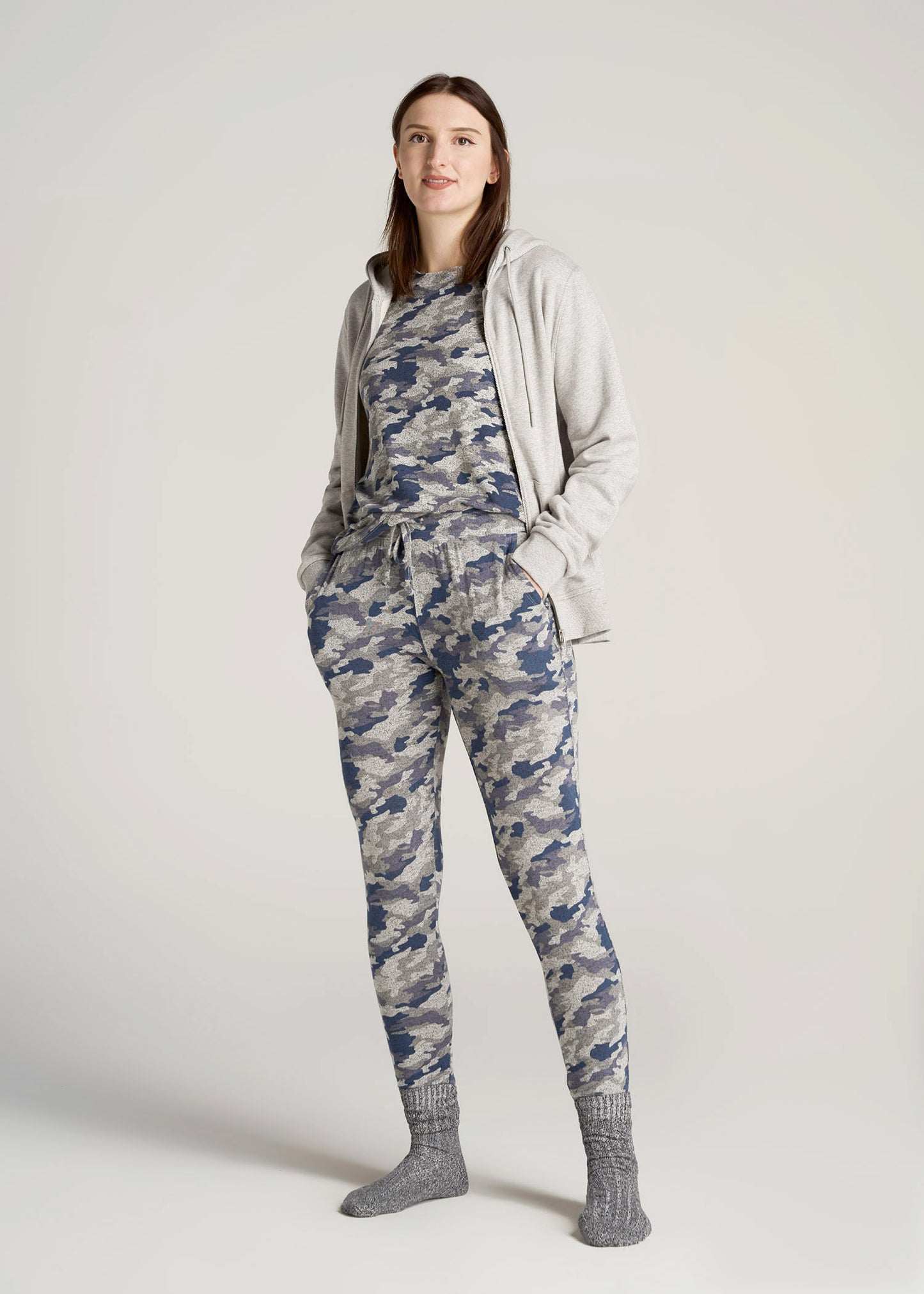       American-Tall-Women-Cozy-Lounge-Joggers-Camo-full