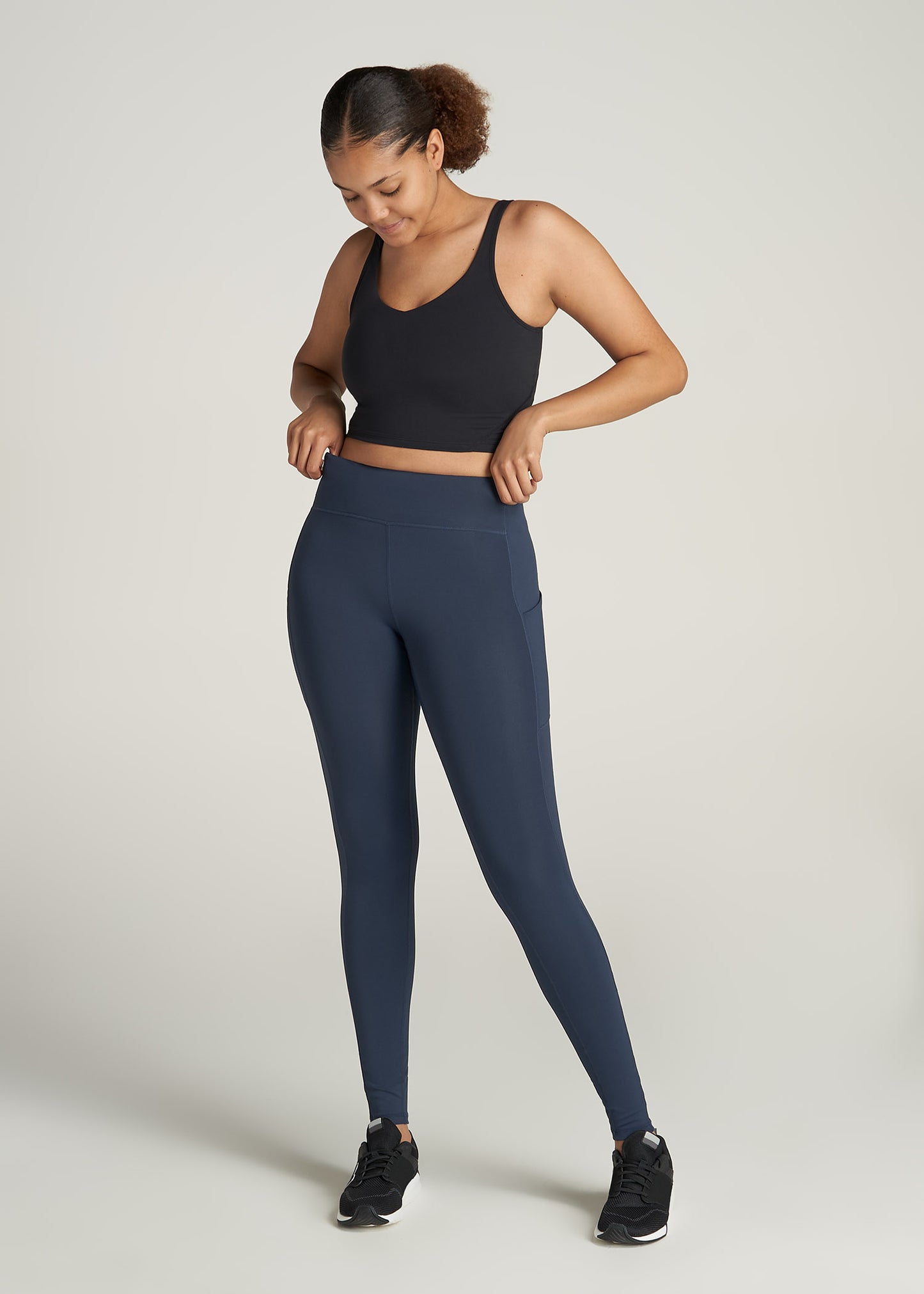 Women's Active Tall Leggings with Pockets in Navy