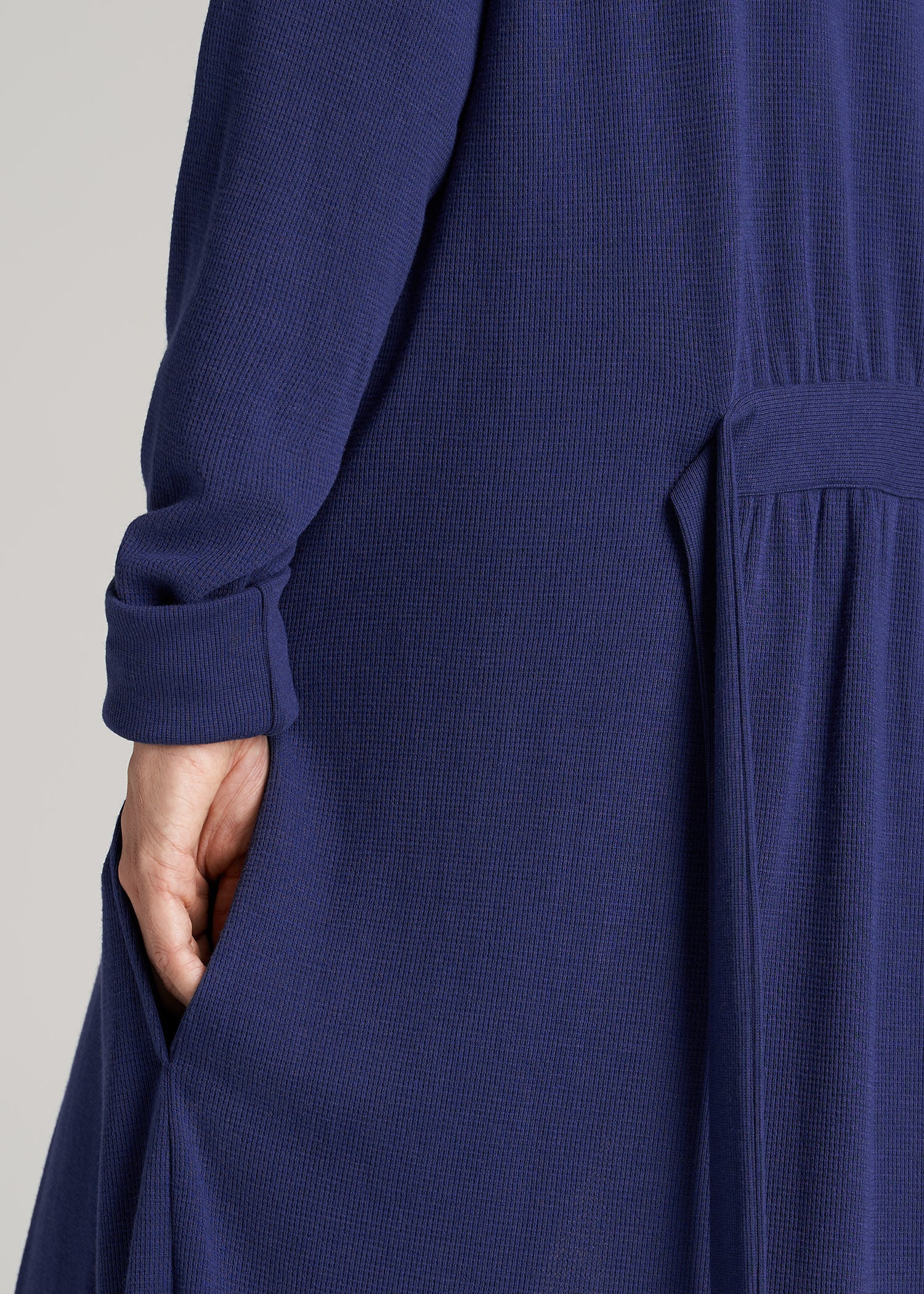    American-Tall-Women-Waffle-Lounge-Robe-Midnight-Blue-detail