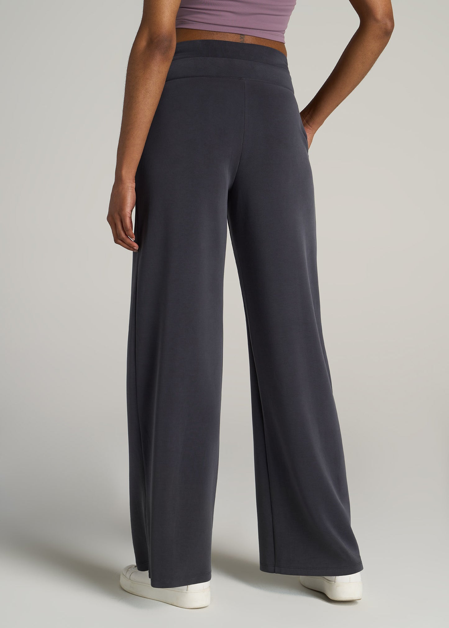 American-Tall-Women-Wide-Leg-Ultra-High-Rise-Pant-Charcoal-Rinse-back